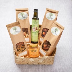 Family Pantry Gift Basket - EXQUISITE 
